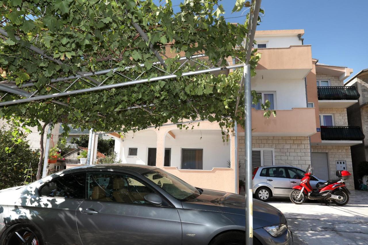 Apartment Ivan Kaštel Sućurac Екстериор снимка
