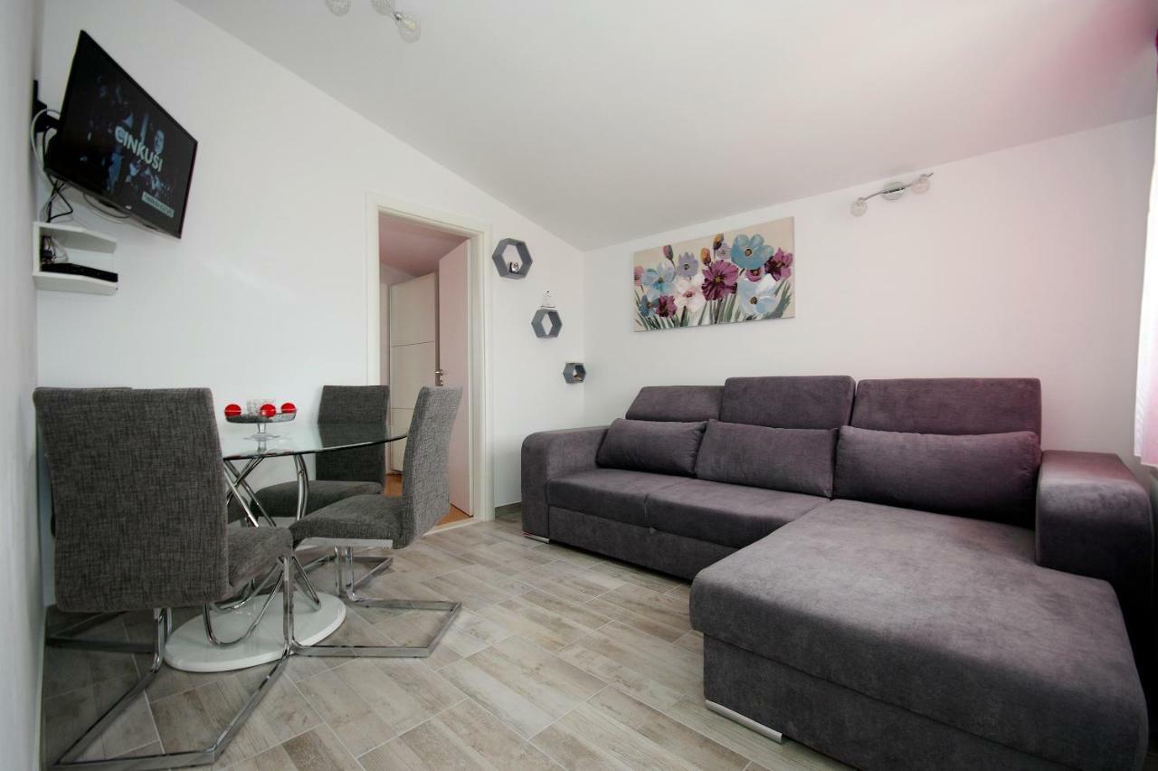 Apartment Ivan Kaštel Sućurac Екстериор снимка