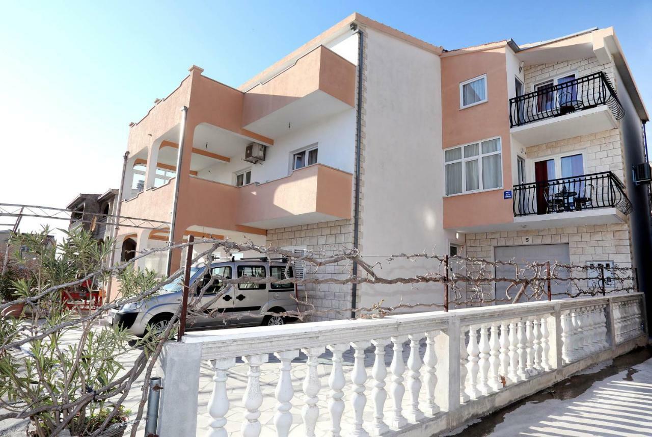 Apartment Ivan Kaštel Sućurac Екстериор снимка