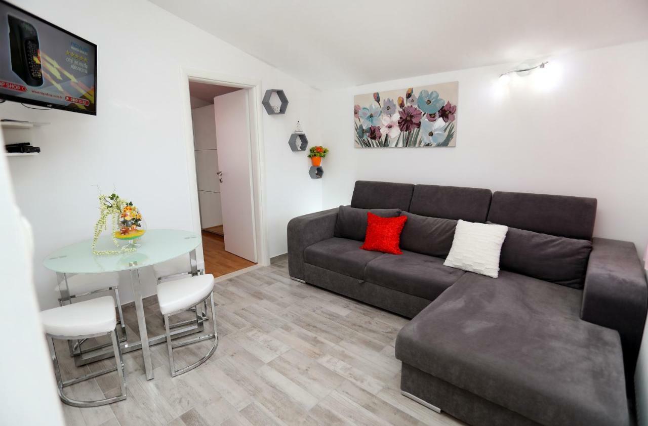 Apartment Ivan Kaštel Sućurac Екстериор снимка
